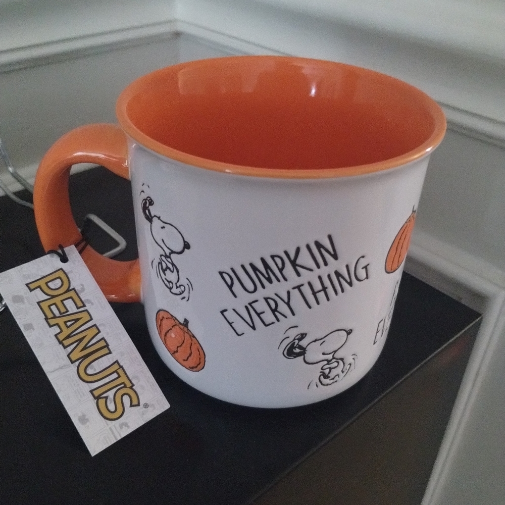 COPY - Peanuts Charlie Brown Halloween pumpkin coffee mug